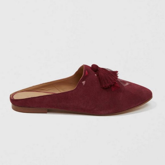 SOLUDOS Suede Pointy Flat Tassel Mules - Picture 3 of 3